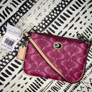 Coach Wristlet. Pink. Monogram.